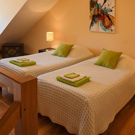 Hotel Pré en Bulles à Trépail Extérieur photo